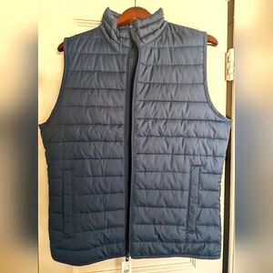 Gap Men's Puffer Vest